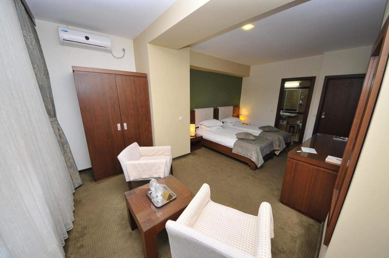 Hotel Royale Galati  Ngoại thất bức ảnh