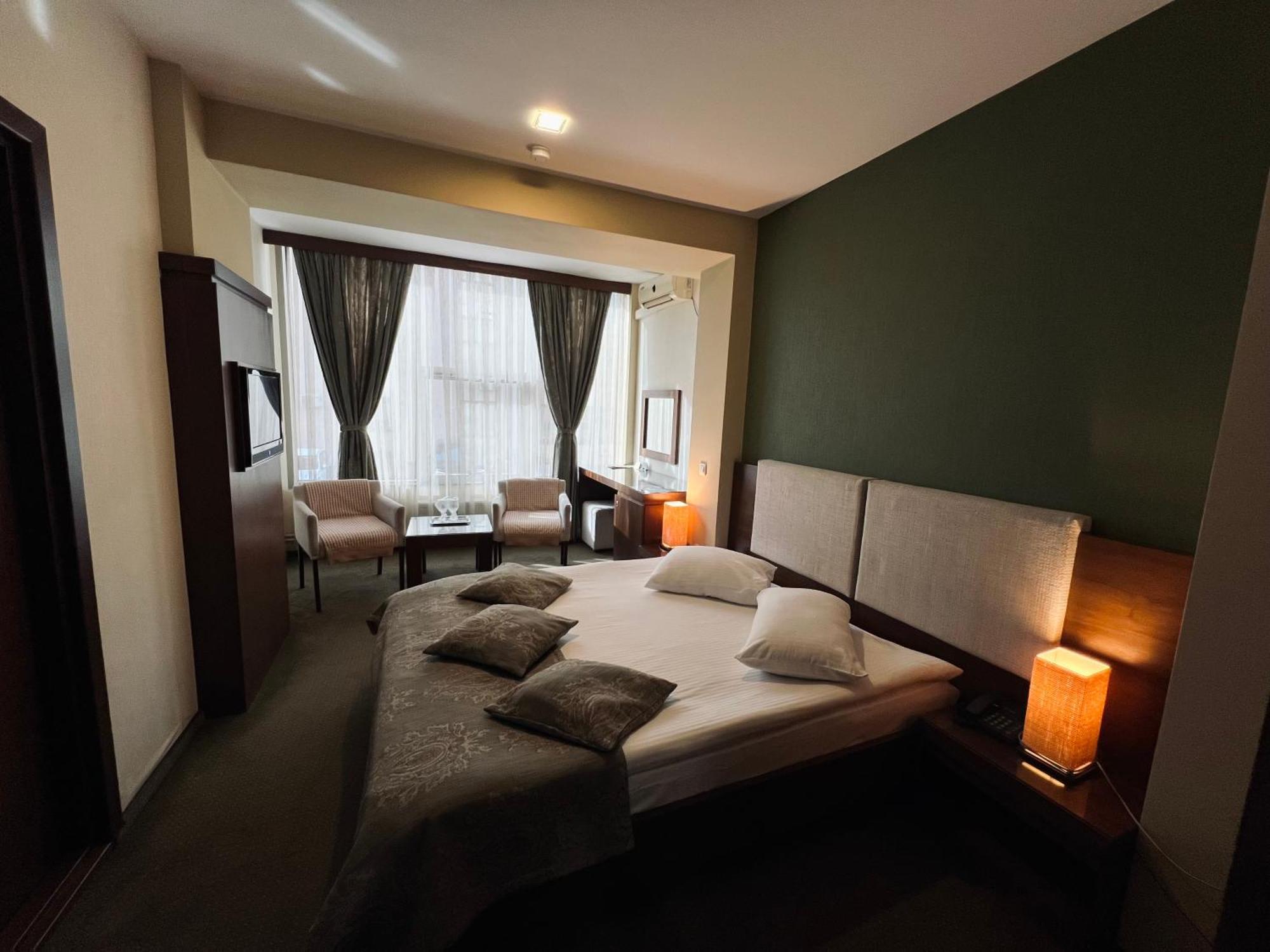 Hotel Royale Galati  Ngoại thất bức ảnh