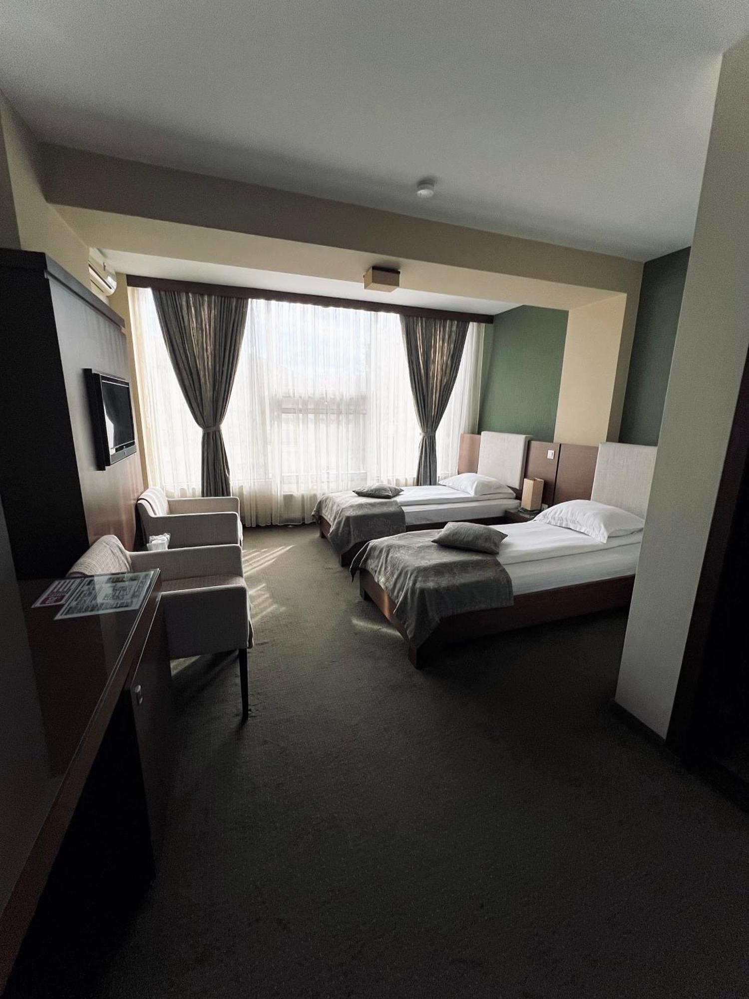 Hotel Royale Galati  Ngoại thất bức ảnh
