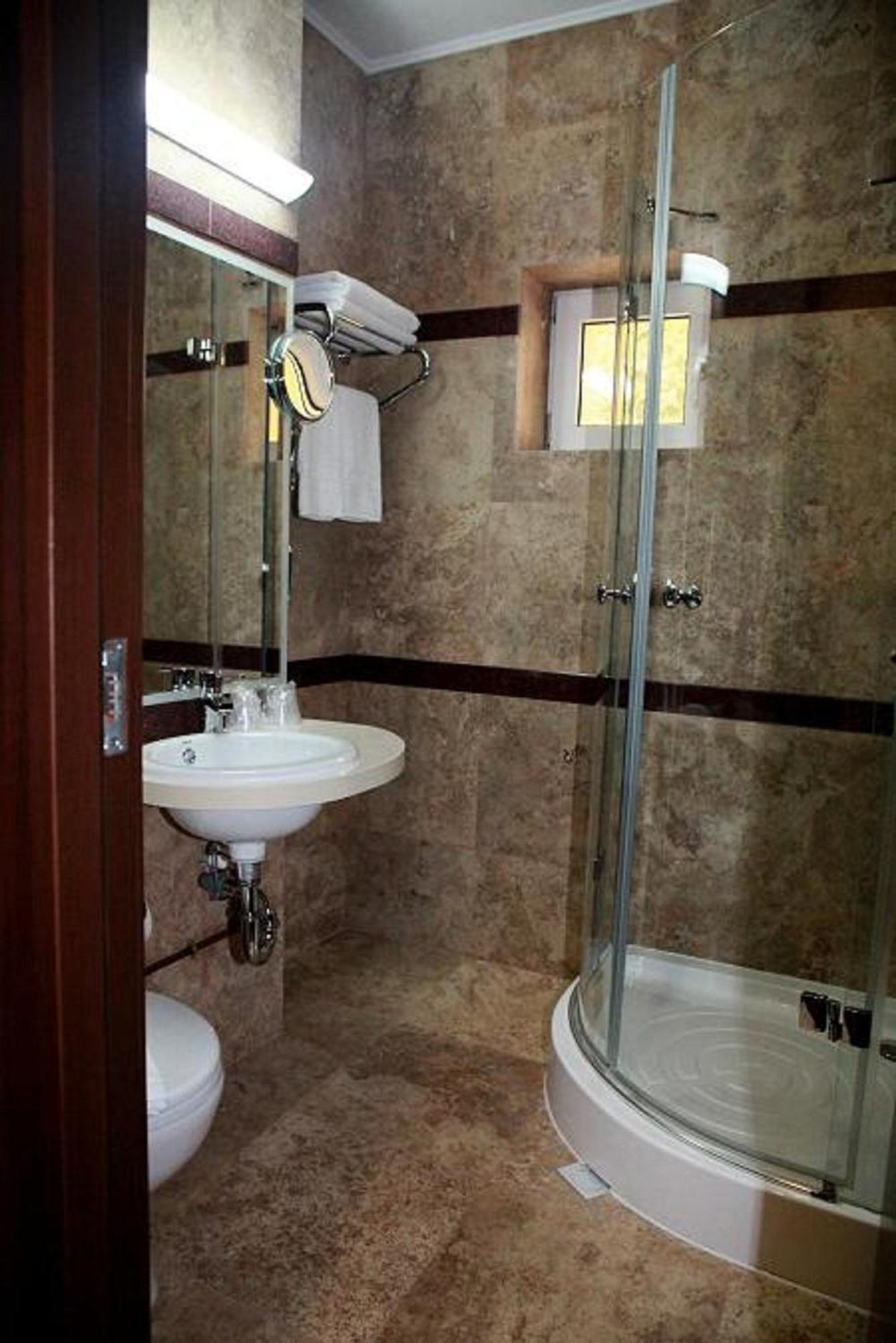 Hotel Royale Galati  Phòng bức ảnh